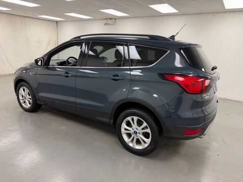 Used 2019 Ford Escape SEL FWD image 3