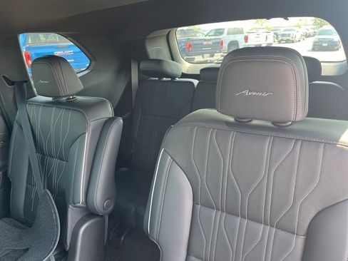 New 2026 Buick Enclave Avenir w/ Super Cruise Package image 16