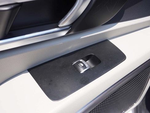 Used 2025 Kia Telluride EX FWD image 61