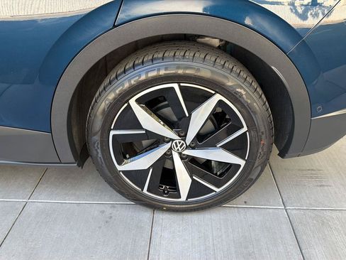 Certified 2023 Volkswagen ID.4 S RWD image 12