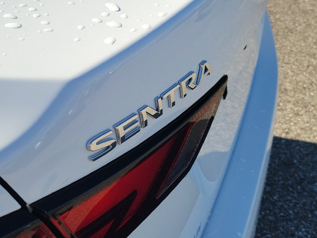 Certified 2025 Nissan Sentra S FWD image 6