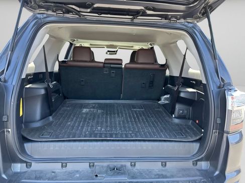 Used 2023 Toyota 4Runner Limited AWD/4WD image 13