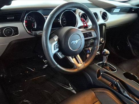 Used 2016 Ford Mustang Premium RWD image 11