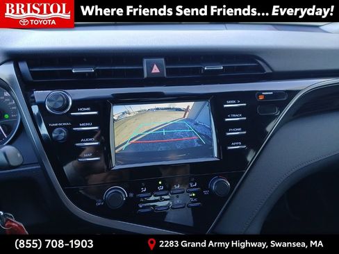 Used 2019 Toyota Camry LE image 21