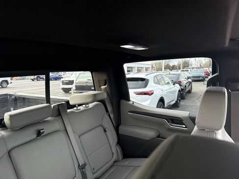 Certified 2025 GMC Sierra 1500 SLT w/ SLT Premium Package image 14