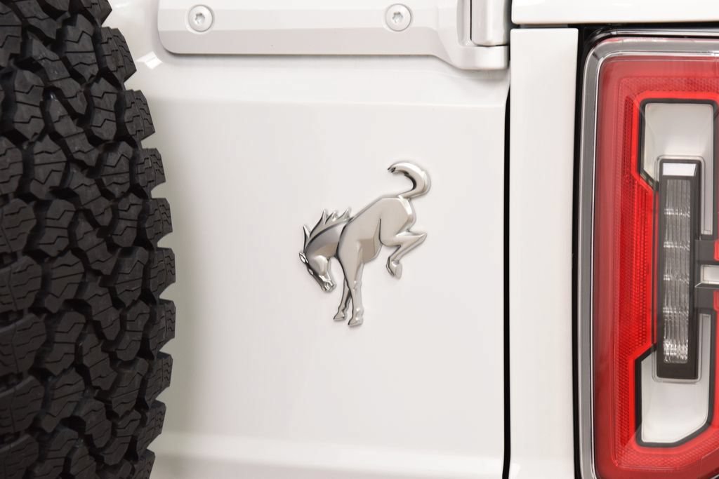 Used 2025 Ford Bronco Badlands AWD/4WD image 18