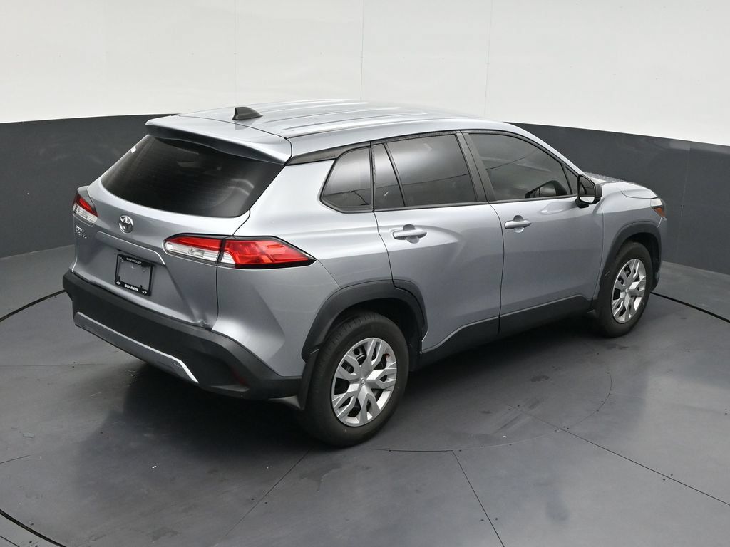Used 2022 Toyota Corolla Cross L FWD image 19