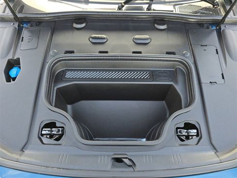 Certified 2025 Audi A6 e-tron Premium Plus w/ Premium Plus image 31