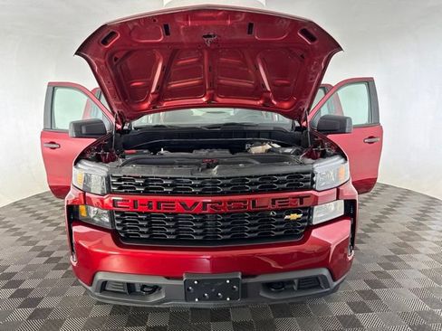Used 2021 Chevrolet Silverado 1500 Custom w/ Safety Confidence Package AWD/4WD image 11