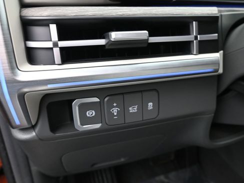 Certified 2024 Hyundai Santa Fe Calligraphy image 14