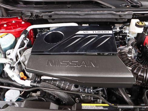 Used 2023 Nissan Rogue SV image 29