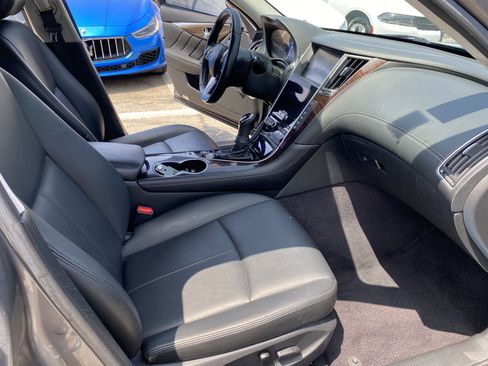 Used 2018 INFINITI Q50 Luxe w/ Cargo Package (L95) image 21