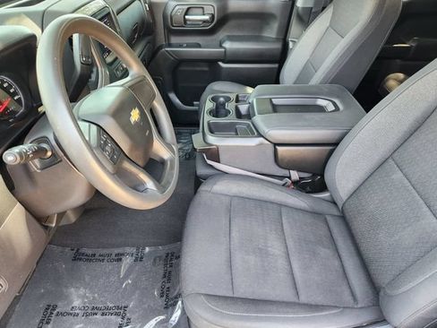 Used 2022 Chevrolet Silverado 1500 Custom RWD image 3