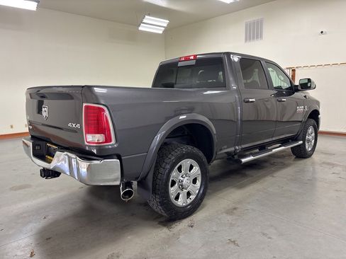 Used 2018 RAM 2500 Laramie w/ Convenience Group image 9
