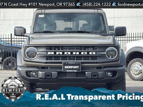 New 2026 Ford Bronco Big Bend w/ Black Diamond Package AWD/4WD image 10