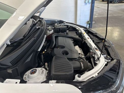 Used 2024 Chevrolet Equinox LT image 34