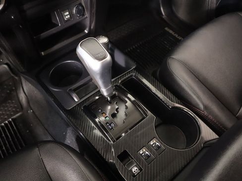 Used 2018 Toyota 4Runner TRD Off-Road Premium image 8