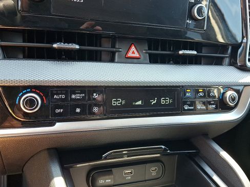 Certified 2023 Kia Sportage LX AWD/4WD image 15