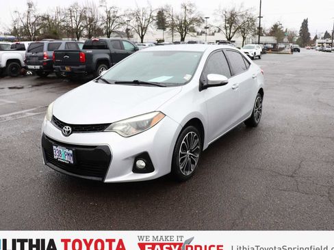 Used 2016 Toyota Corolla S image 1