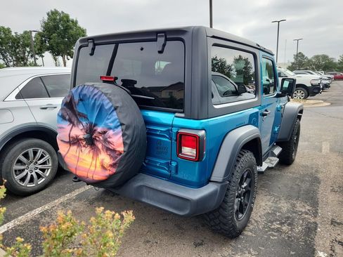 Used 2020 Jeep Wrangler Sport AWD/4WD image 4