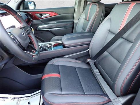 New 2026 Chevrolet Traverse RS image 14