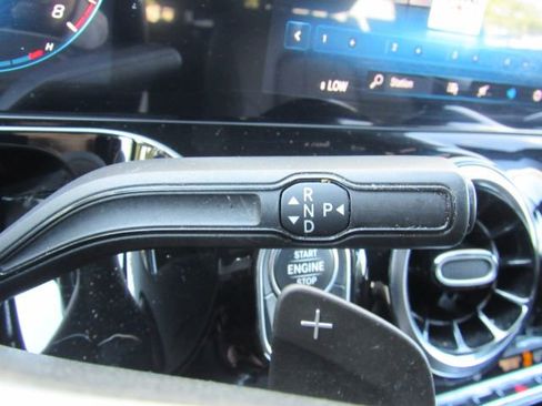 Used 2022 Mercedes-Benz GLA 250 4MATIC w/ Premium Package Lite image 40