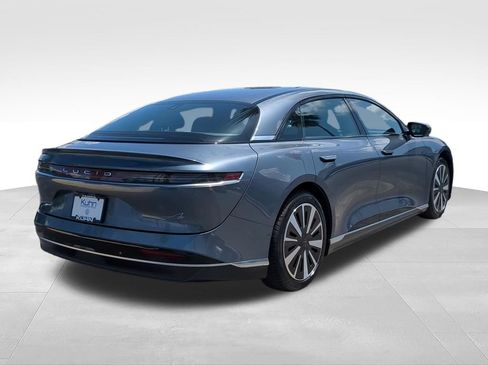 Used 2024 Lucid Air Pure RWD image 4