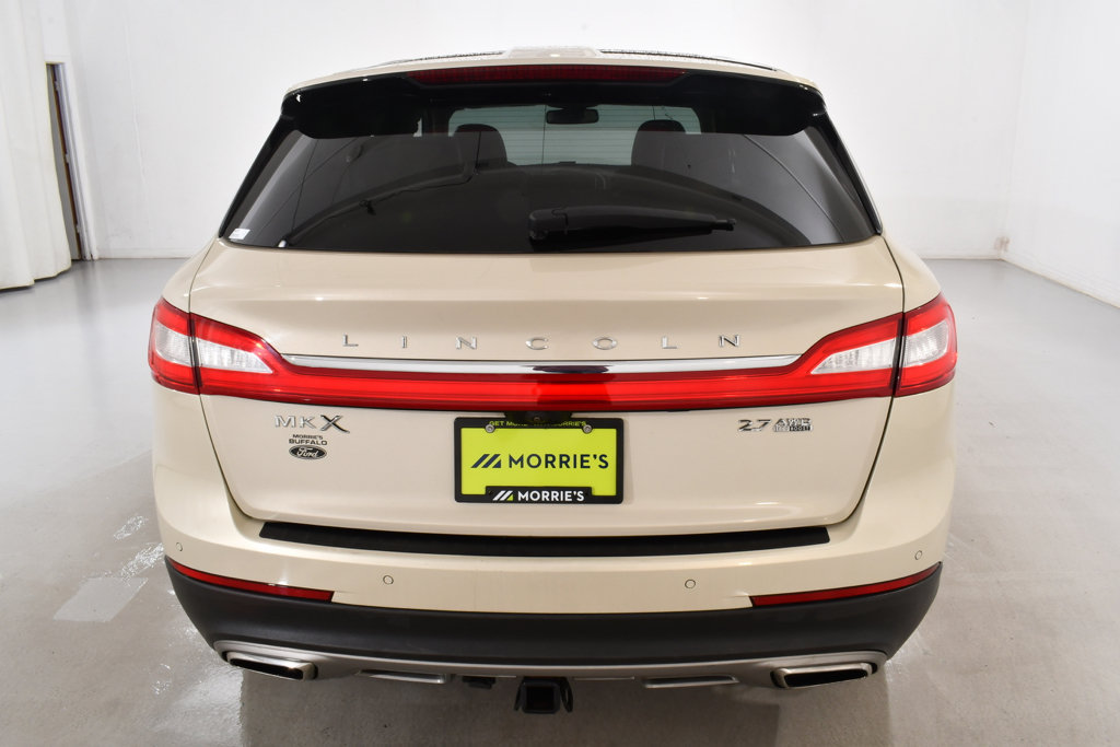 Used 2016 Lincoln MKX Reserve w/ Technology Package AWD/4WD image 13