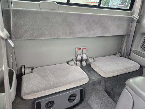 Used 2001 Toyota Tacoma S-Runner image 15