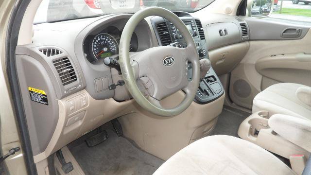 Used 2008 Kia Sedona LX FWD image 20