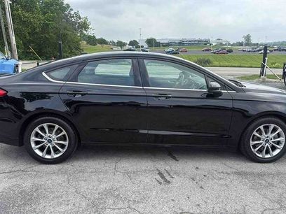 Used 2017 Ford Fusion SE