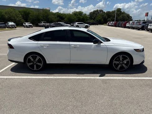 Used 2026 Honda Accord Sport image 6