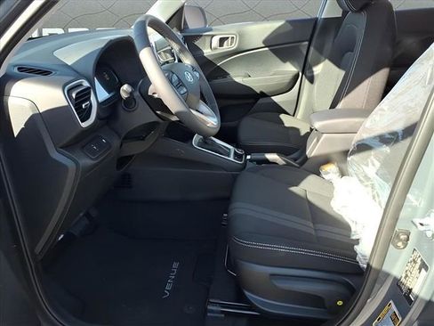 New 2026 Hyundai Venue SEL image 13