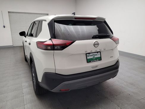 Used 2023 Nissan Rogue S AWD/4WD image 6