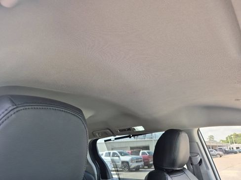 Used 2021 Toyota Sienna LE FWD image 18