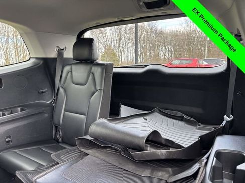 Used 2021 Kia Telluride EX w/ EX Premium Package image 28