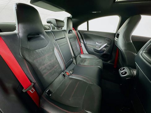 Used 2024 Mercedes-Benz CLA 35 AMG 4MATIC image 29