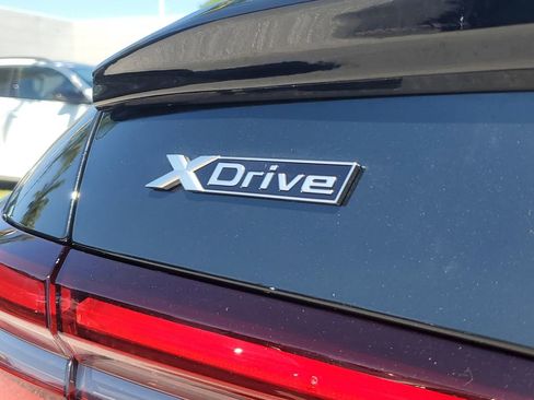 Used 2026 BMW 540i xDrive w/ M Sport Package AWD/4WD image 5