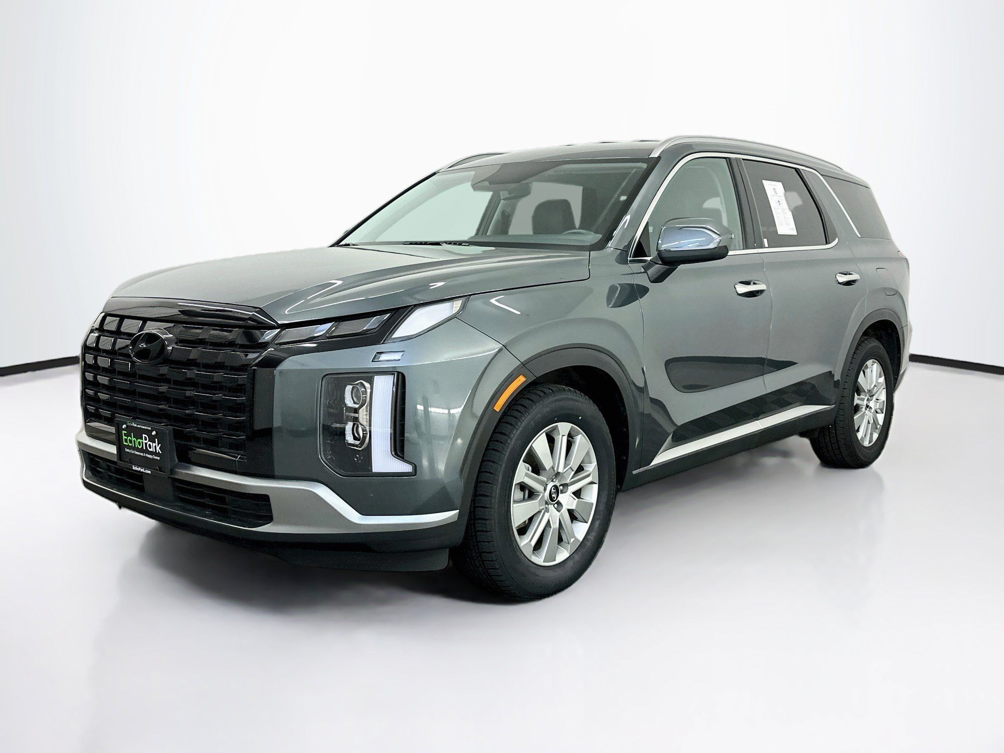 Used 2025 Hyundai Palisade SEL AWD/4WD image 3
