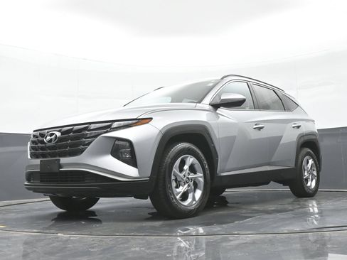 Certified 2024 Hyundai Tucson SEL AWD/4WD image 43