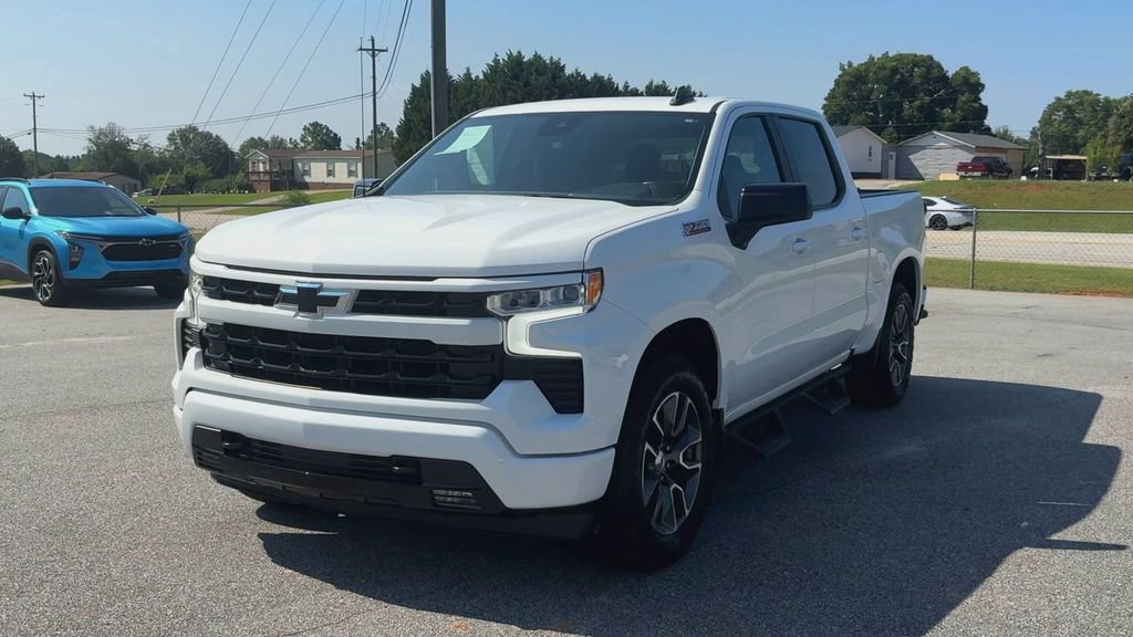 Certified 2022 Chevrolet Silverado 1500 RST AWD/4WD image 4