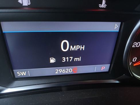 Used 2023 GMC Terrain SLT image 23