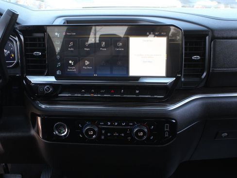 Used 2023 Chevrolet Silverado 1500 LT AWD/4WD image 12