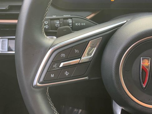 Certified 2025 Buick Envision Sport Touring image 21