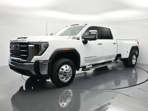 Used 2024 GMC Sierra 3500 SLT w/ SLT Premium Package AWD/4WD image 1