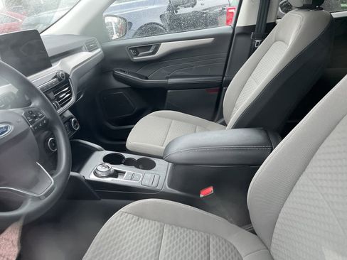 Certified 2022 Ford Escape SE image 25