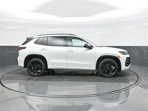 New 2026 Volkswagen Tiguan SE R-Line image 8