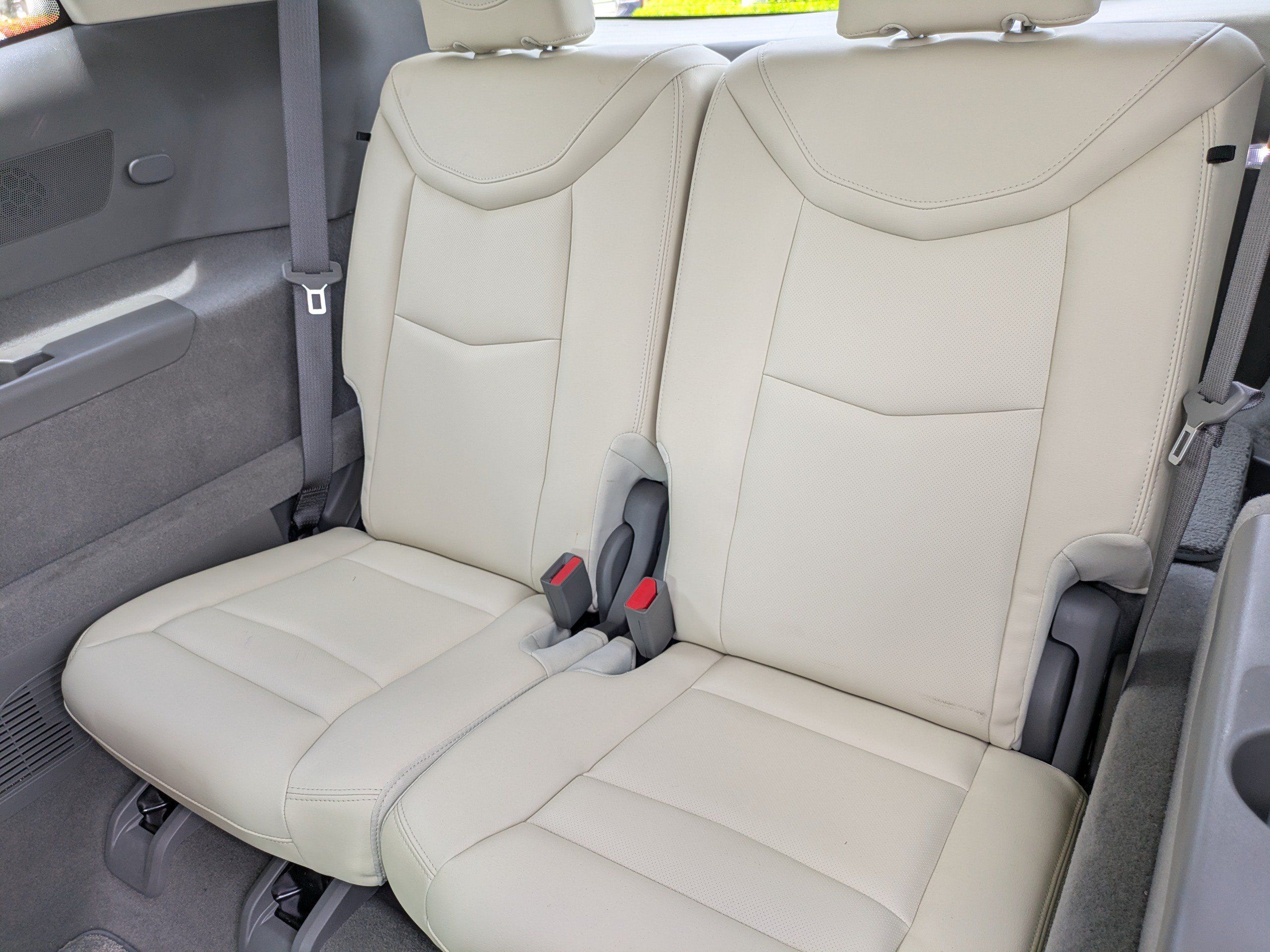 Used 2023 Cadillac XT6 Premium Luxury w/ Technology Package FWD image 13