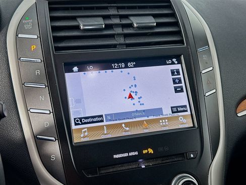 Used 2019 Lincoln MKC Reserve w/ MKC Climate Package AWD/4WD image 13