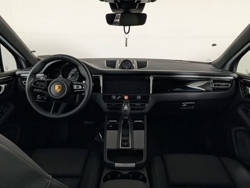 New 2026 Porsche Macan AWD/4WD image 20